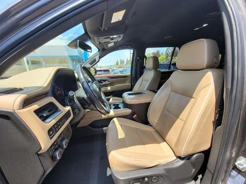 Used 2021 Chevrolet Tahoe Premier AWD/4WD image 18