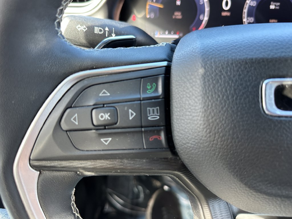 Certified 2024 Jeep Grand Cherokee Altitude AWD/4WD image 25