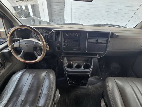 Used 2006 Chevrolet Express 1500 LS AWD/4WD image 19