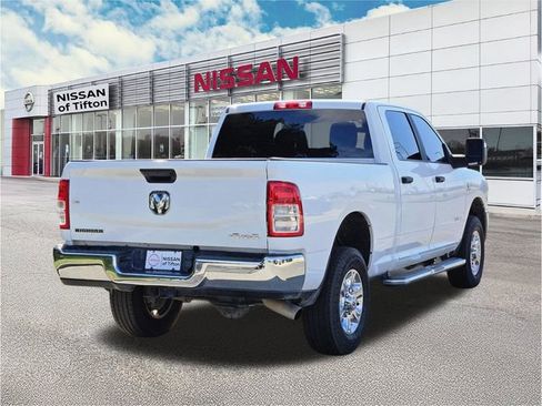 Used 2024 RAM 2500 Big Horn AWD/4WD image 4