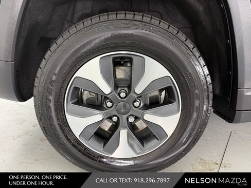 Used 2022 Jeep Grand Cherokee Limited 4xe AWD/4WD image 15