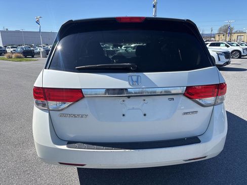 Used 2016 Honda Odyssey SE image 6