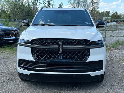 New 2026 Lincoln Navigator Reserve w/ Jet Appearance Package AWD/4WD image 29