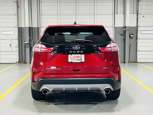Used 2022 Ford Edge Titanium image 17