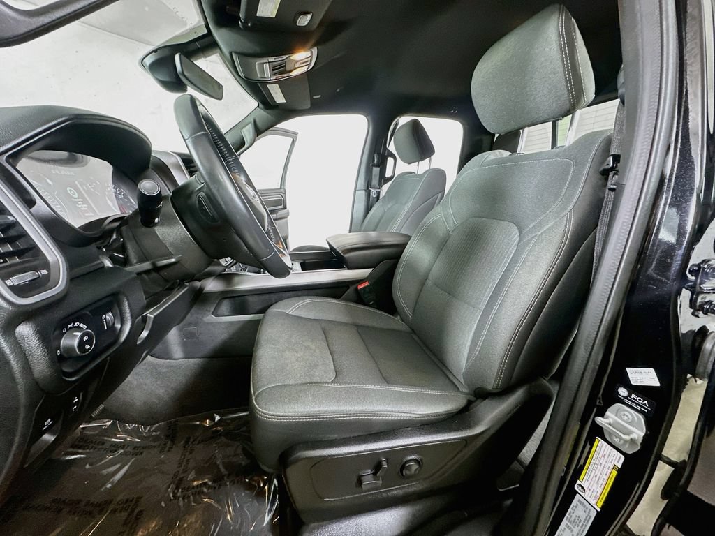 Used 2022 RAM 1500 Big Horn AWD/4WD image 17