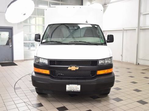 New 2025 Chevrolet Express 3500 w/ Power Convenience Package image 2