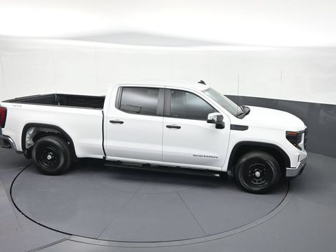 Used 2024 GMC Sierra 1500 Pro w/ Pro Value Package AWD/4WD image 27