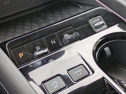 Used 2025 Nissan Murano SL AWD/4WD image 22