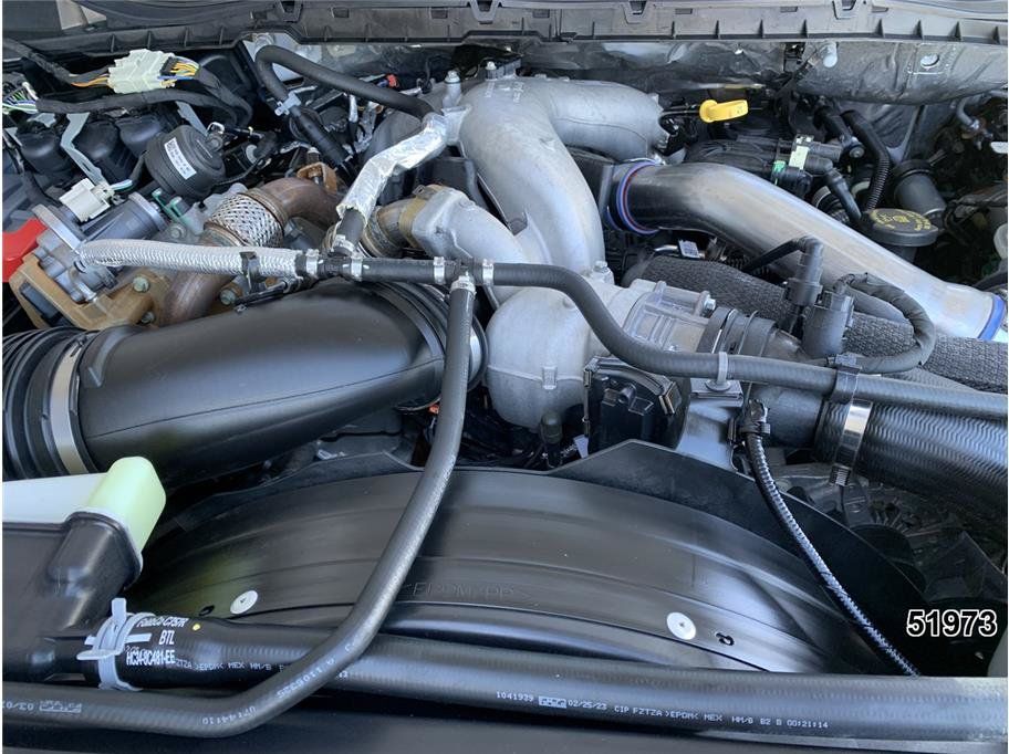 Used 2023 Ford F550 Luxury RWD image 12