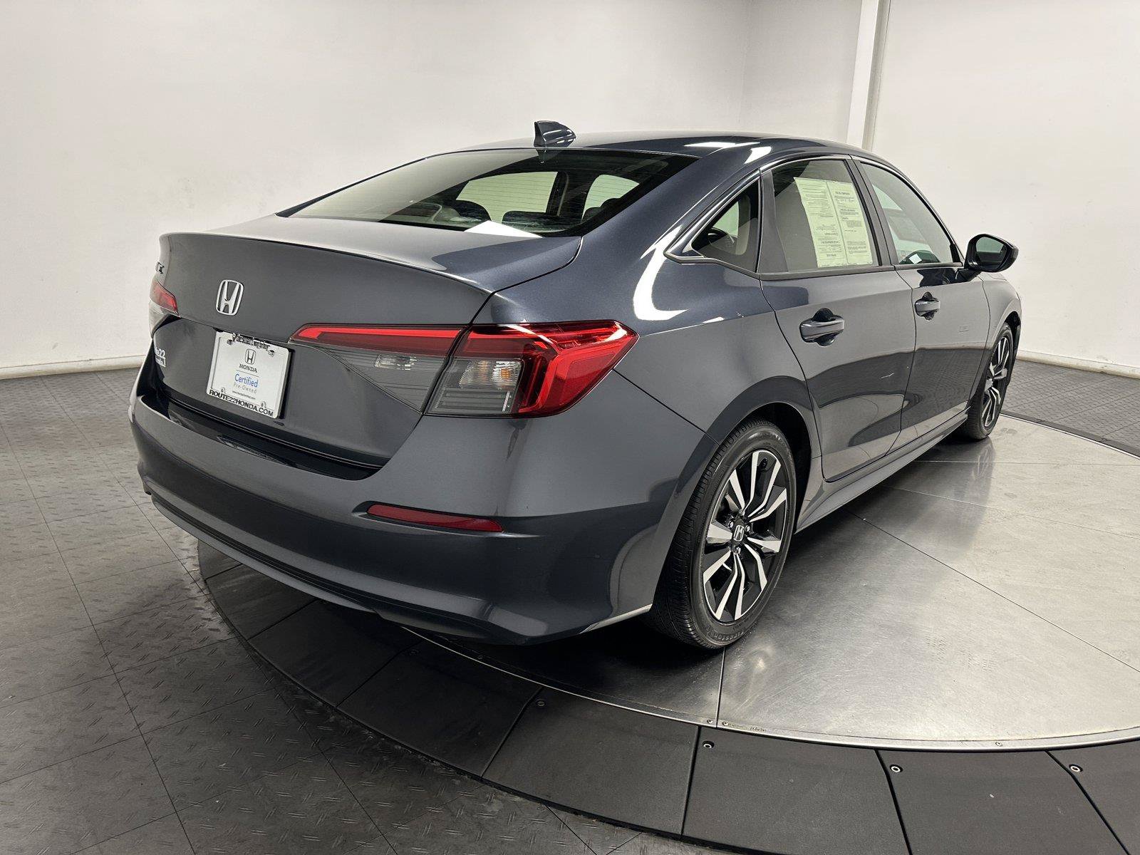 Used 2022 Honda Civic EX image 13