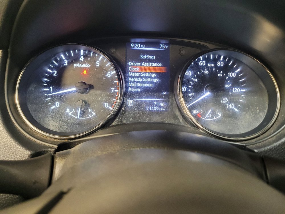 Used 2018 Nissan Rogue Sport S w/ S Appearance Package FWD image 23