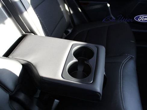 New 2025 Ford Escape SE image 11