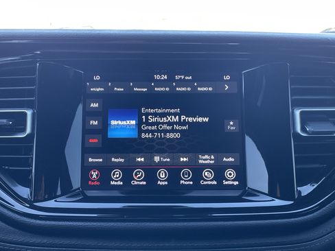 Used 2021 Dodge Durango SXT image 5