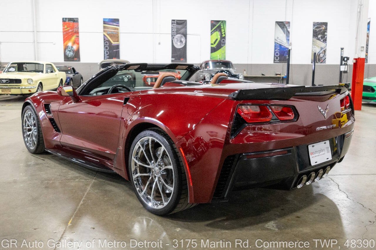 Used 2017 Chevrolet Corvette Grand Sport RWD image 5
