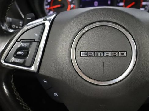 Used 2022 Chevrolet Camaro LT RWD image 8