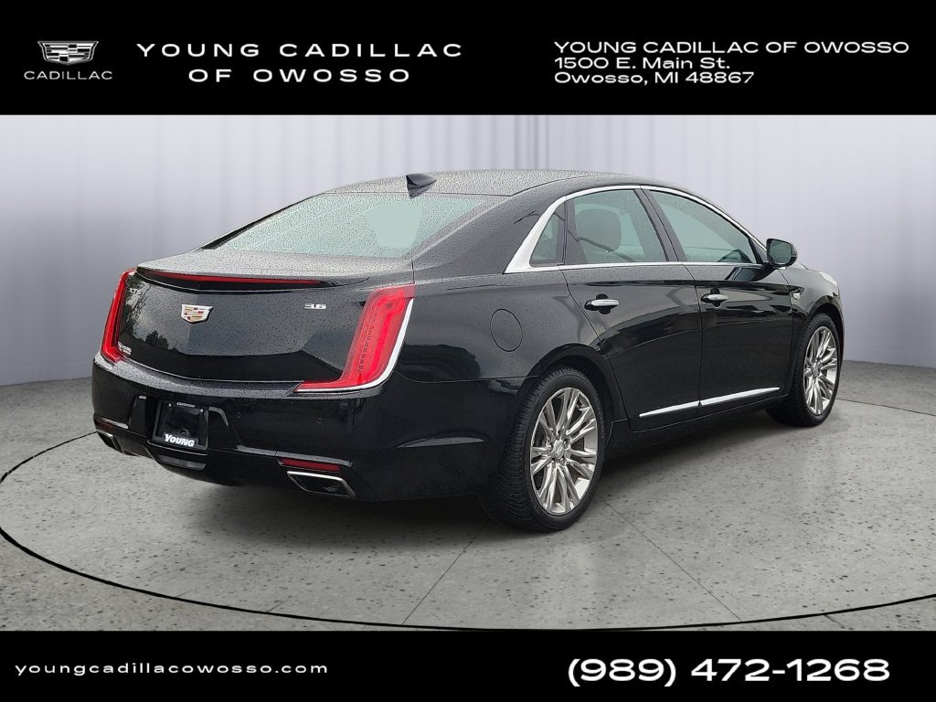Used 2018 Cadillac XTS Luxury w/ Driver Awareness Package FWD image 3