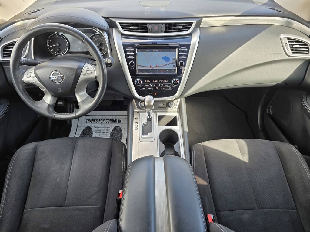 Used 2018 Nissan Murano SV AWD/4WD image 13