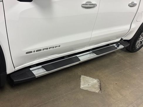 New 2026 GMC Sierra 1500 SLT w/ SLT Convenience Package AWD/4WD image 10