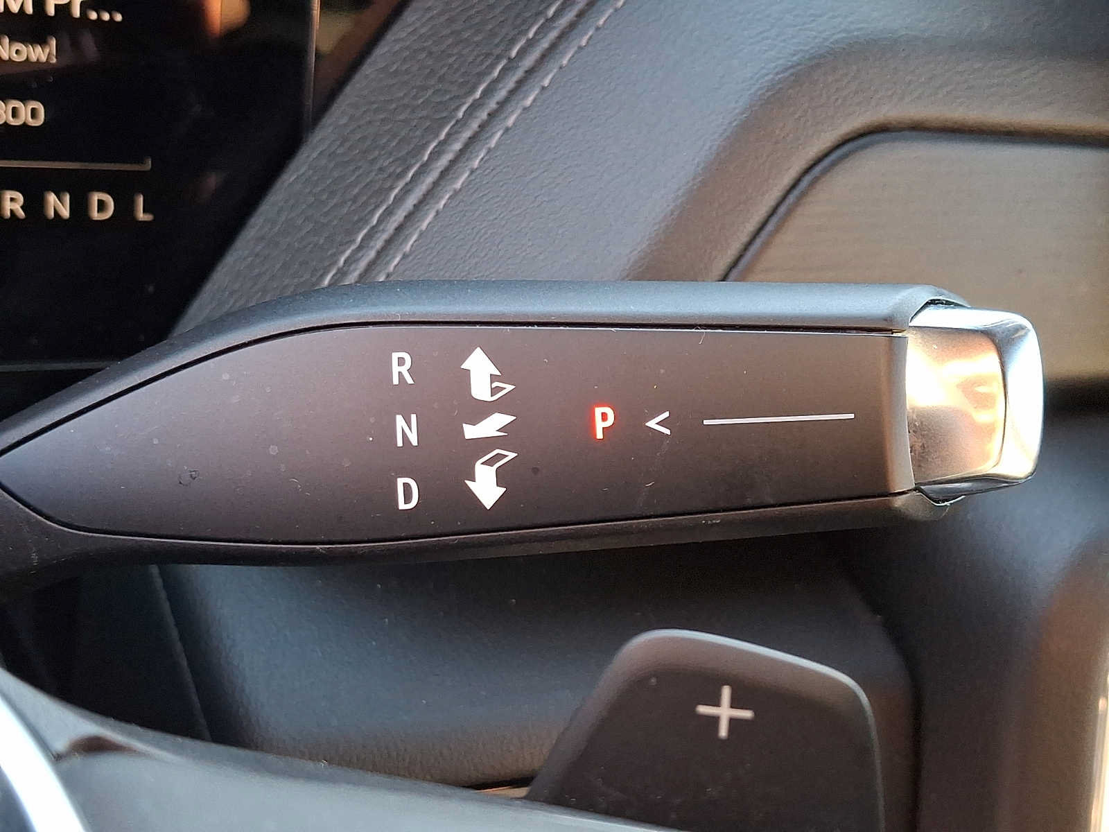 Used 2025 GMC Yukon Denali AWD/4WD image 16