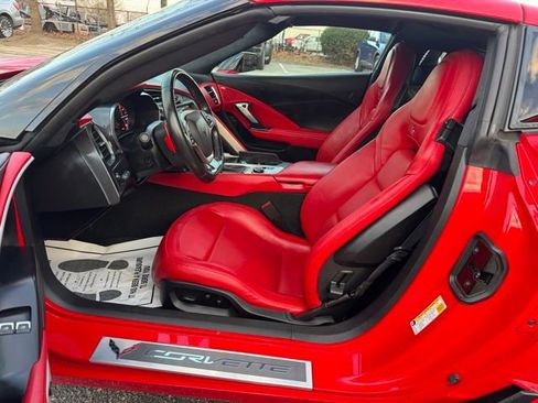 Used 2018 Chevrolet Corvette Grand Sport RWD image 12