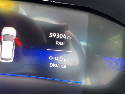 Used 2024 Volkswagen Jetta SE FWD image 13
