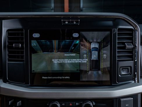 Used 2026 Ford F450 XLT w/ XLT Premium Package image 25