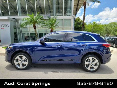 Certified 2025 Audi Q5 Premium w/ Premium Plus AWD/4WD image 11