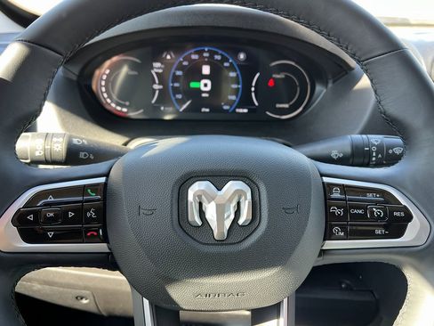 New 2024 RAM ProMaster 3500 w/ Delivery Van Package image 18