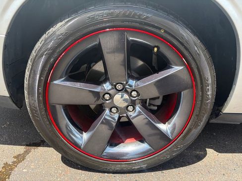 Used 2012 Dodge Challenger R/T Scat Pack RWD image 4