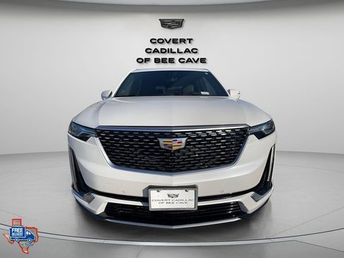 Used 2020 Cadillac XT6 Premium Luxury image 3
