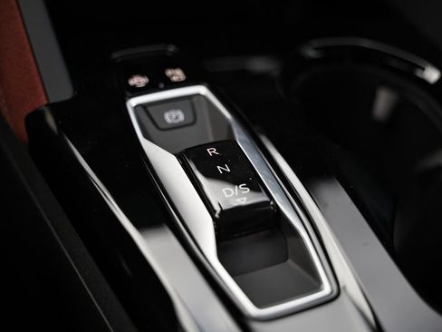 New 2026 Audi SQ5 Premium Plus AWD/4WD image 40