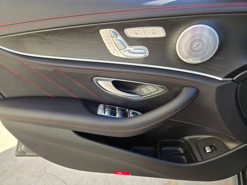 Used 2019 Mercedes-Benz E 53 AMG 4MATIC Sedan image 22