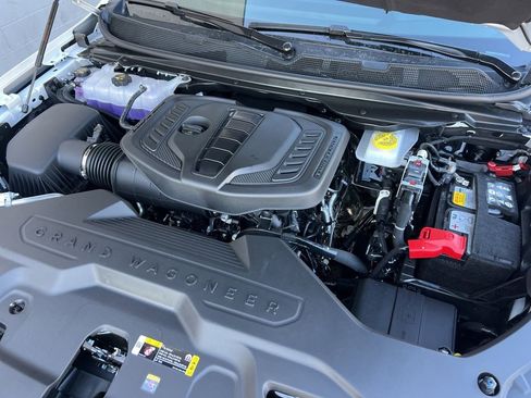 New 2026 Jeep Grand Wagoneer L Limited image 34