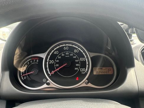 Used 2014 MAZDA MAZDA2 Sport FWD image 14