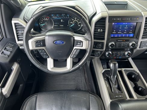 Used 2020 Ford F150 Lariat w/ Equipment Group 502A Luxury AWD/4WD image 27