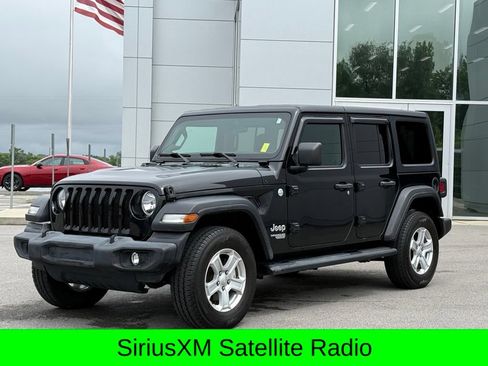 Used 2021 Jeep Wrangler Unlimited Sport AWD/4WD image 2