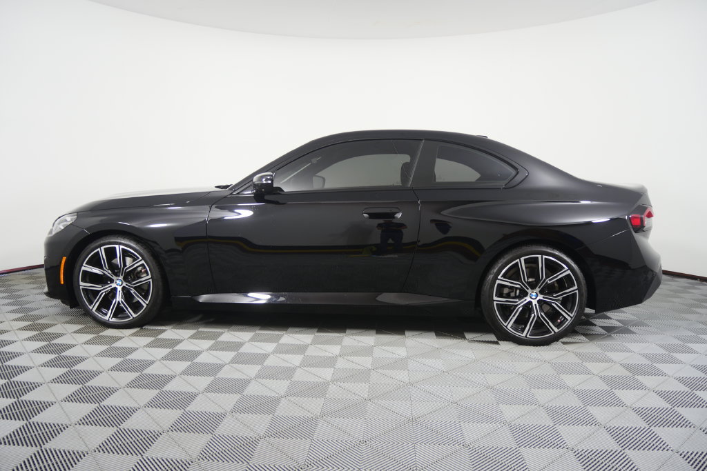 Certified 2023 BMW 230i Coupe w/ Premium Package RWD image 7