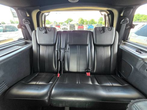 Used 2015 Lincoln Navigator 4WD image 25