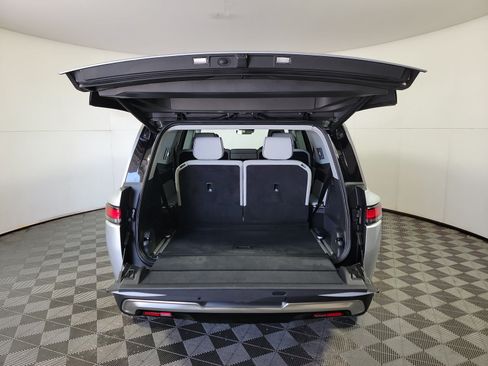Used 2023 Rivian R1S Adventure AWD/4WD image 15