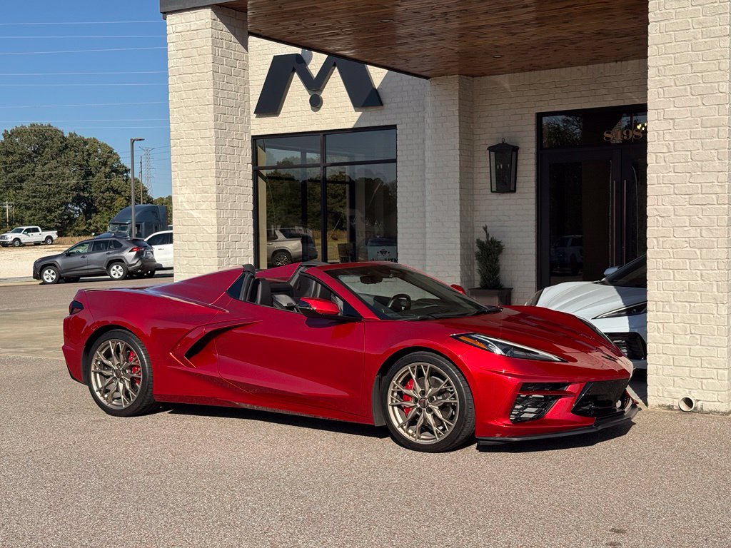 Used 2024 Chevrolet Corvette Stingray Preferred Conv w/ 2LT RWD image 32