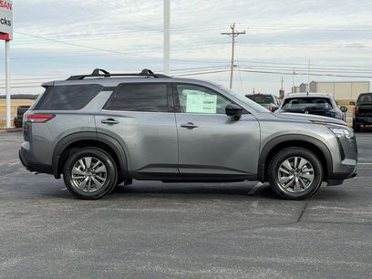 New 2026 Nissan Pathfinder SV