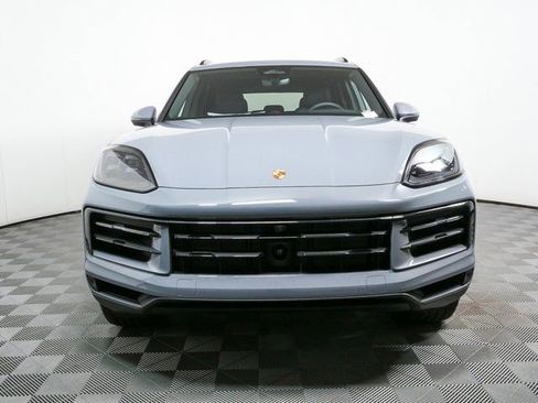 New 2026 Porsche Cayenne S image 37