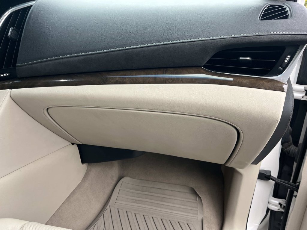 Used 2019 Cadillac Escalade Luxury RWD image 28