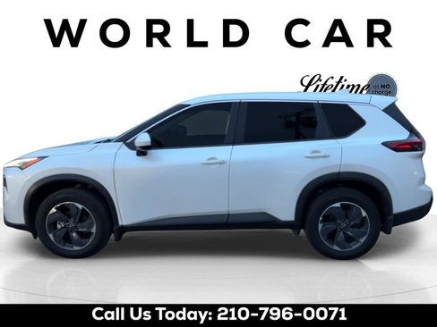 Certified 2025 Nissan Rogue SV image 6