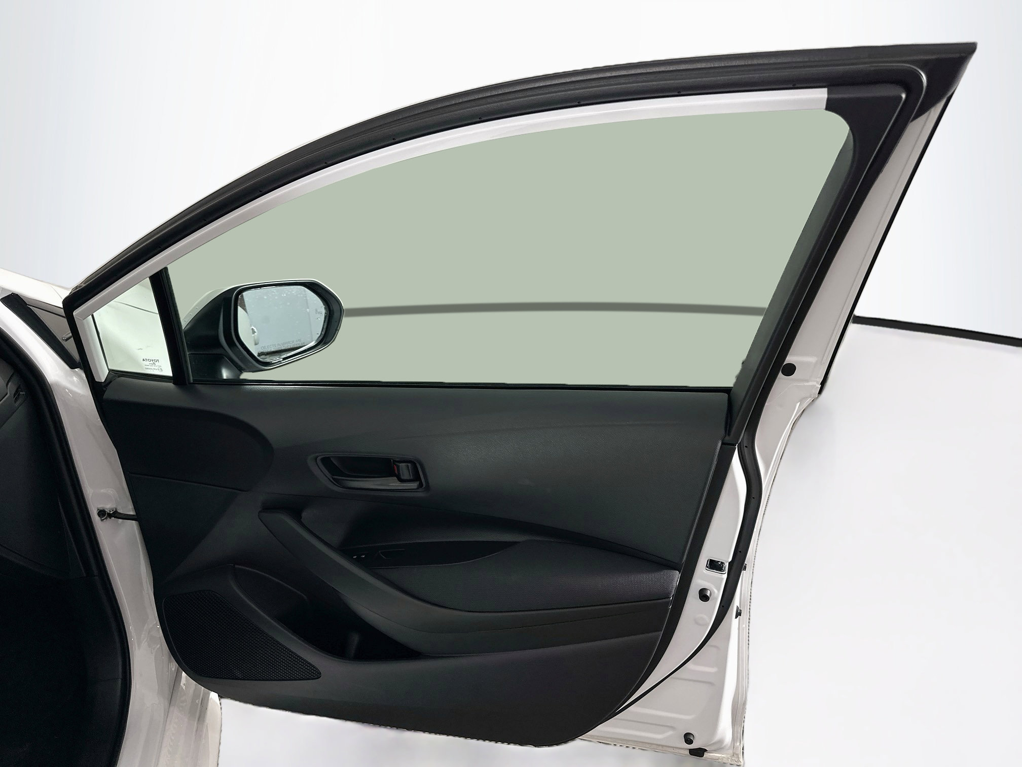 Used 2026 Toyota Corolla LE FWD image 31