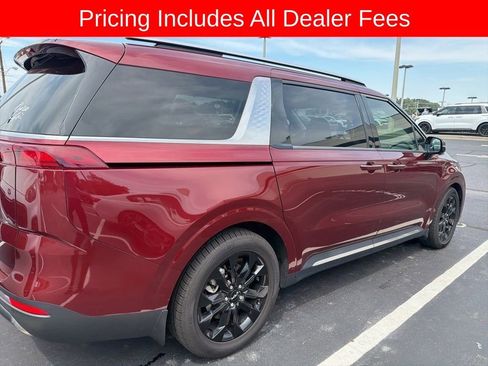 Used 2024 Kia Carnival SX FWD image 5