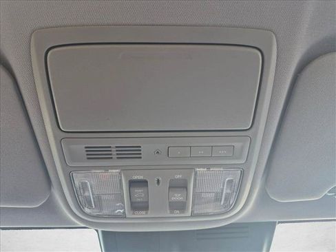 Used 2019 Honda CR-V EX-L image 16