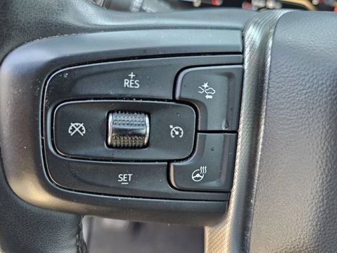 Used 2024 GMC Yukon Denali RWD image 26