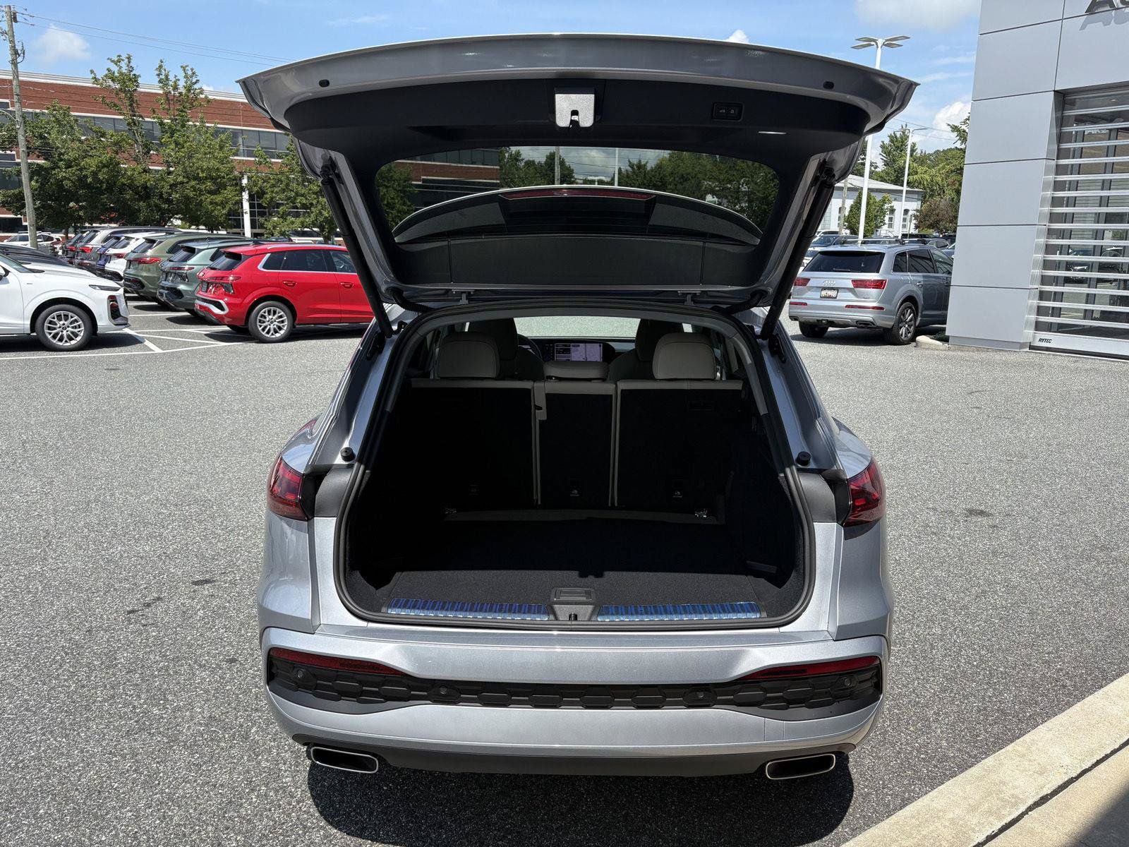 New 2026 Audi Q5 Premium Plus AWD/4WD image 32