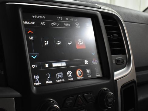 Used 2017 RAM 1500 Classic SLT image 14